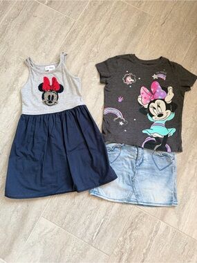Girls Disney Bundle 6-7 GAP Minnie Sequin Dress H&M Heart Denim Skirt Tee